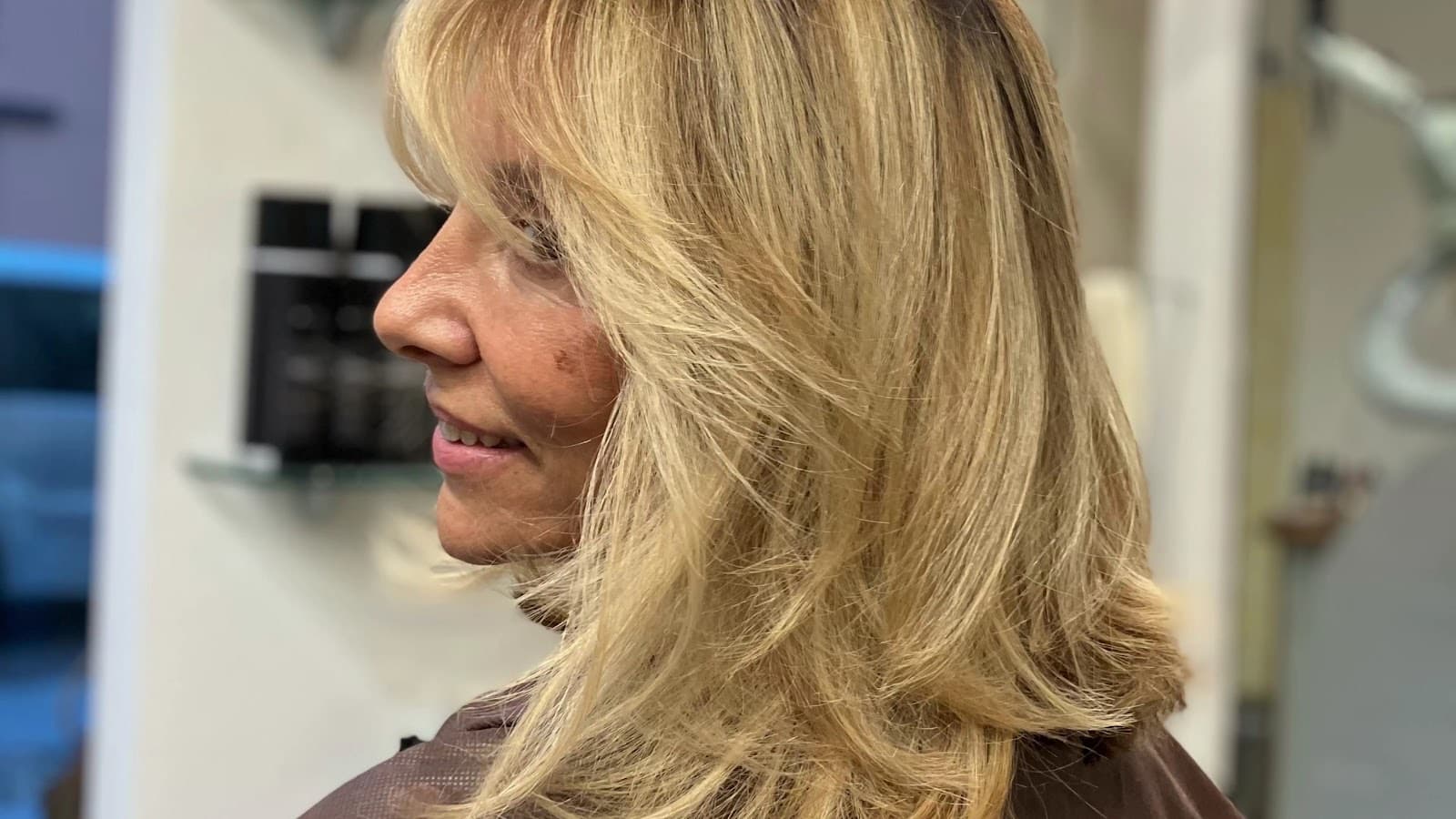 Balayage biondo, onde luminose