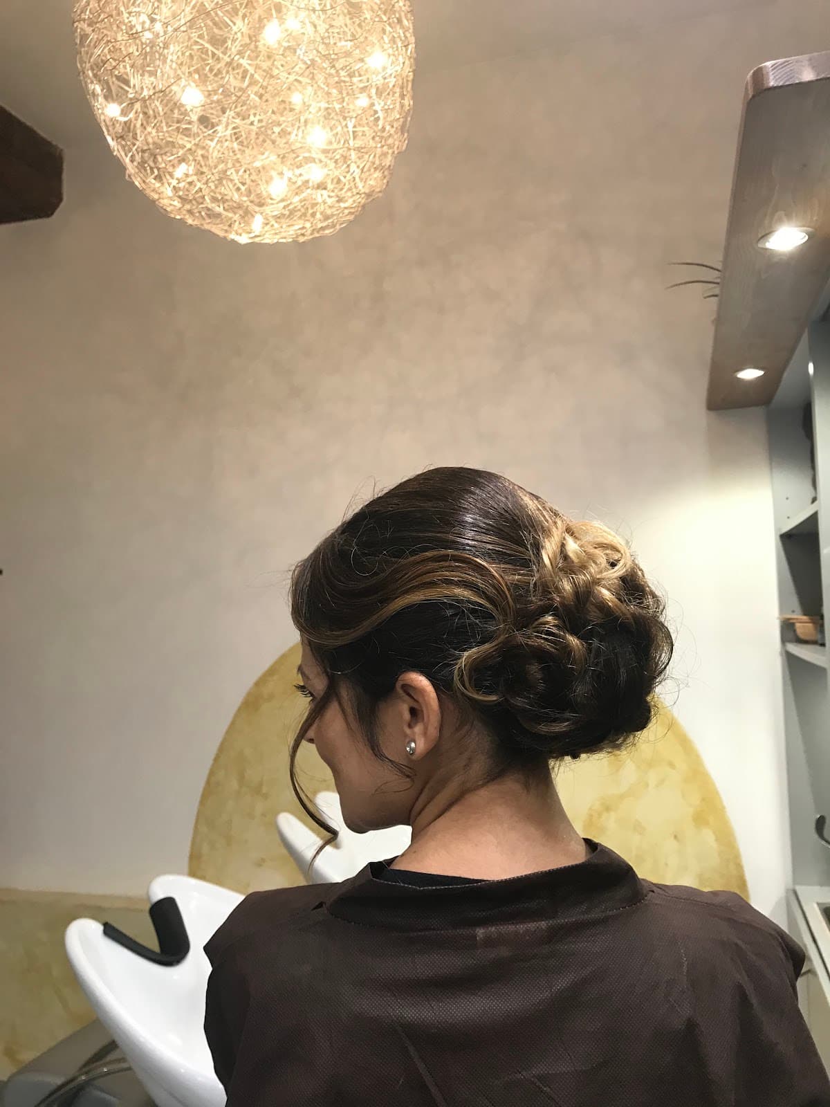 Chignon basso da cerimonia